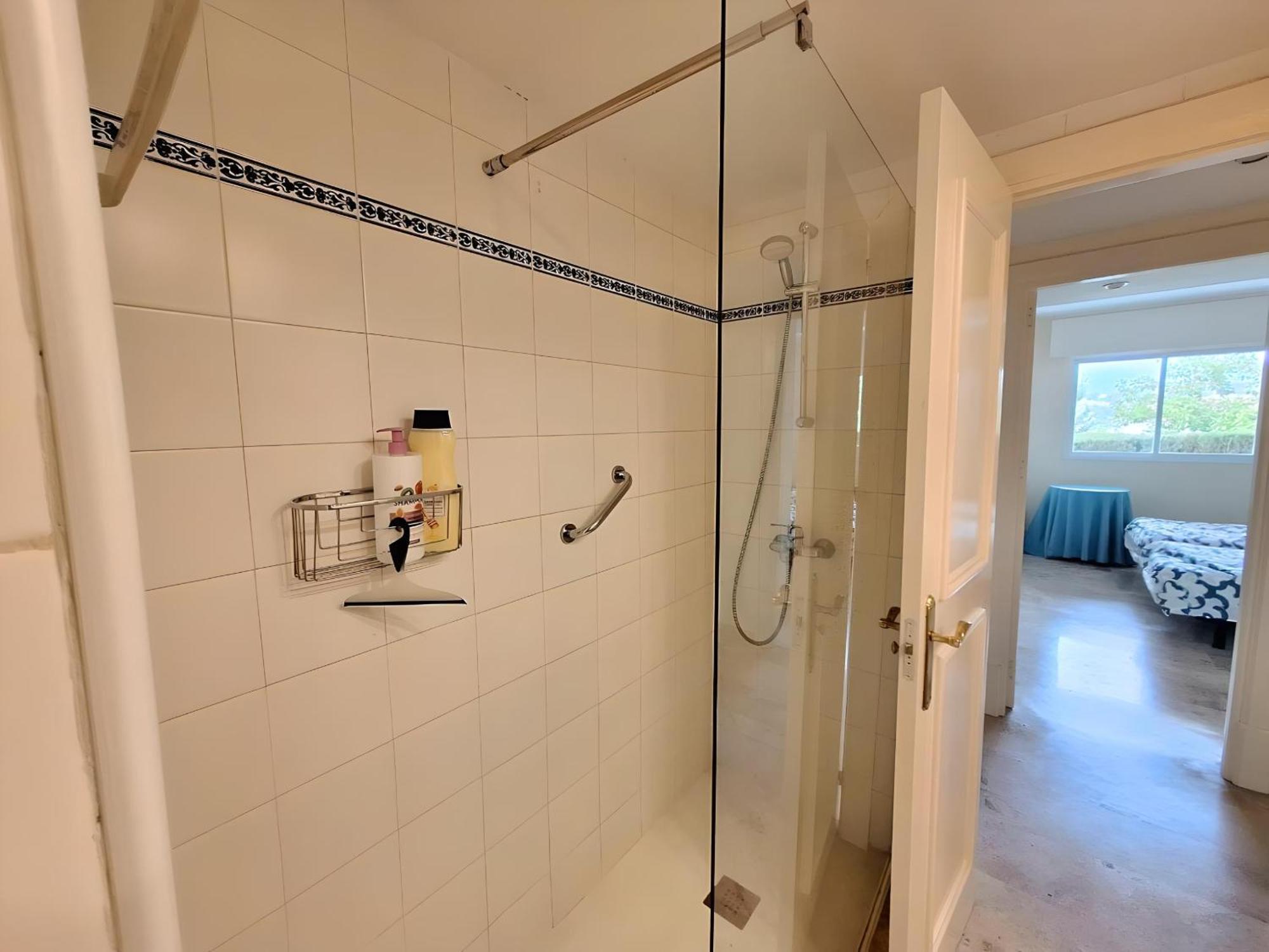 Gorgeous 2Br Apt. W/ Mountain View Puerto Banus Marbella Kültér fotó