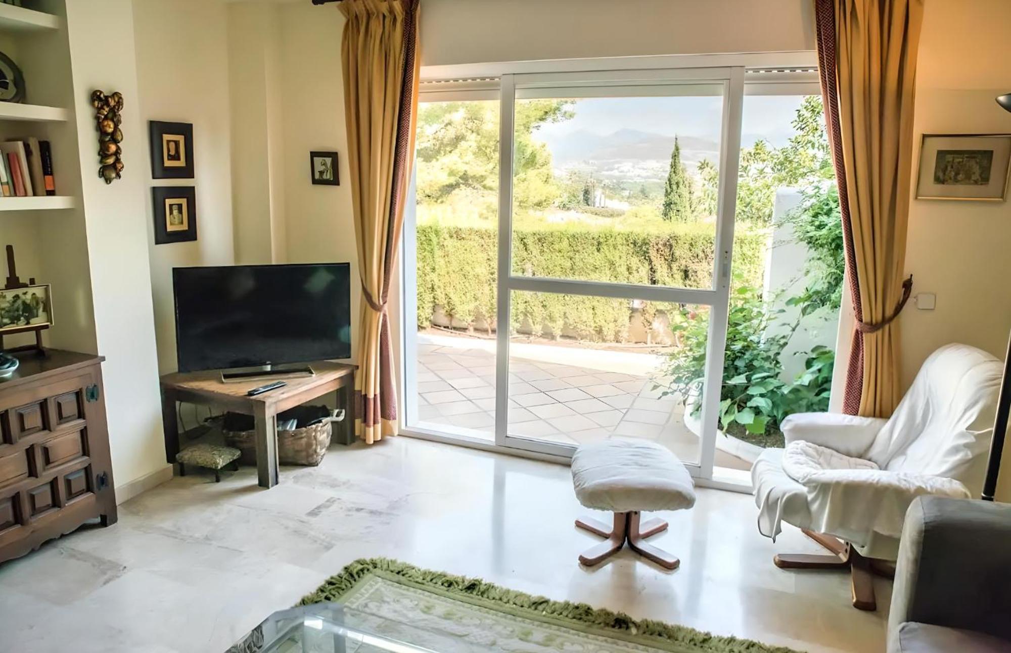 Gorgeous 2Br Apt. W/ Mountain View Puerto Banus Marbella Kültér fotó