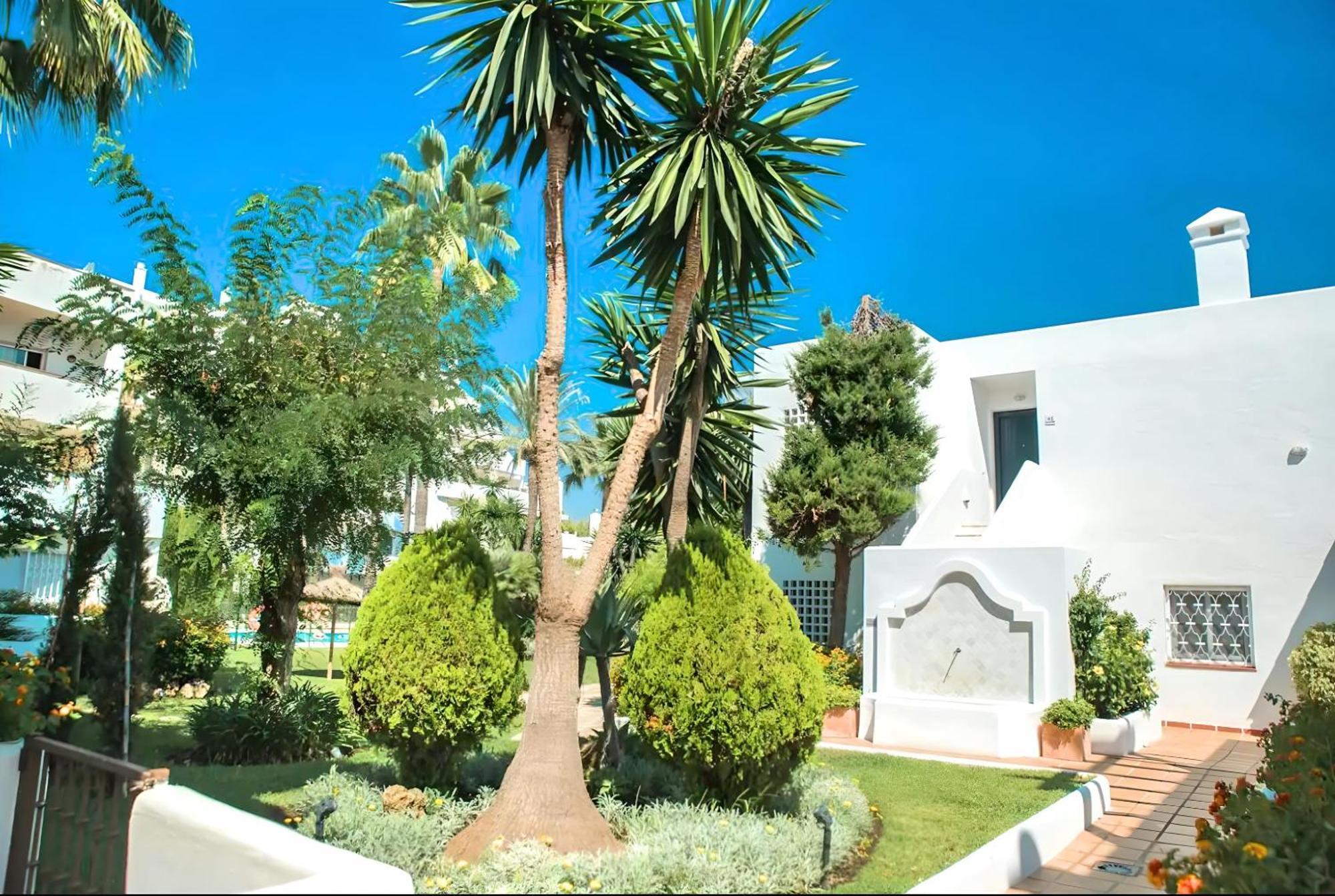 Gorgeous 2Br Apt. W/ Mountain View Puerto Banus Marbella Kültér fotó